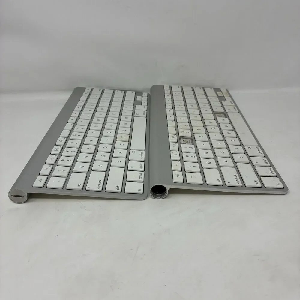 2x OEM APPLE A1314 Wireless Keyboards - BOTH FOR PARTS/REPAIR, AS IS